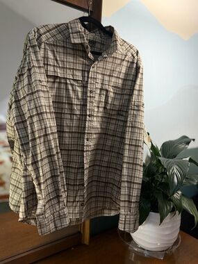 Men's REI Long-Sleeve Plaid Button-Up Fishing/hiking Shirt - Beige/Brown